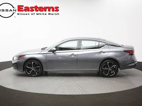 Used 2023 Nissan Altima 2.5 SR AWD/4WD image 59