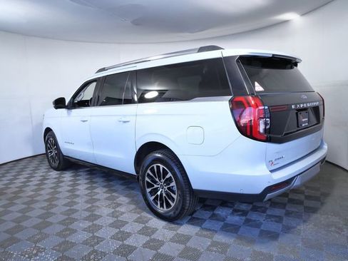 Certified 2025 Ford Expedition Max Platinum AWD/4WD image 6