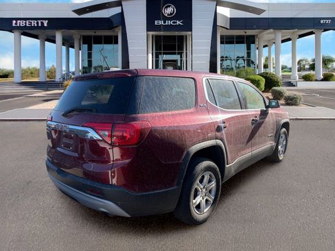 Used 2018 GMC Acadia SLE FWD image 2