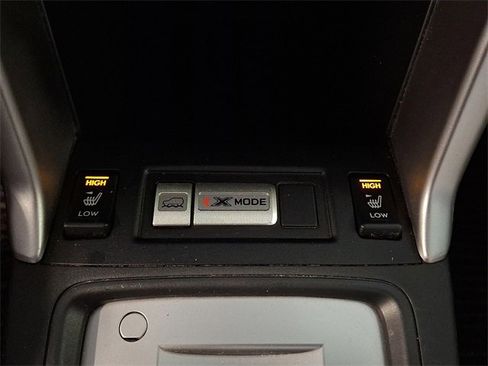 Used 2018 Subaru Forester 2.5i Premium w/ All-Weather Package image 25