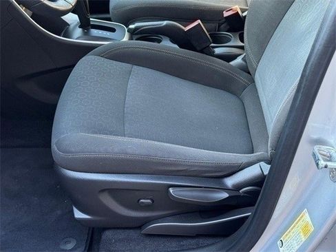 Used 2018 Chevrolet Trax LS image 16