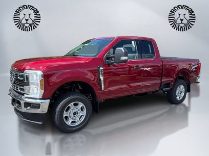 New 2026 Ford F250 XLT w/ FX4 Off-Road Package