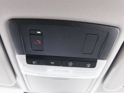 Used 2022 Mitsubishi Outlander SEL image 17