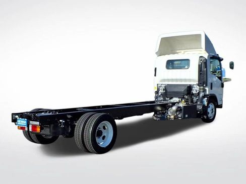New 2025 Chevrolet Low Cab Forward 5500 XD RWD image 4
