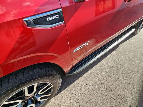 Used 2021 GMC Yukon XL AT4 w/ LPO, Illumination Package image 24