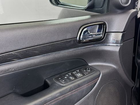 Used 2020 Jeep Grand Cherokee Trailhawk w/ Trailhawk Luxury Group image 15