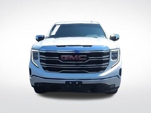 Used 2024 GMC Sierra 1500 SLT w/ SLT Premium Plus Package AWD/4WD image 4
