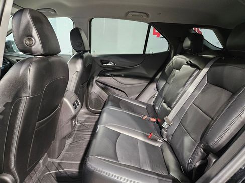 Used 2022 Chevrolet Equinox LT FWD image 36