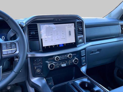Used 2026 Ford F150 XLT w/ XLT Chrome Appearance Package AWD/4WD image 7