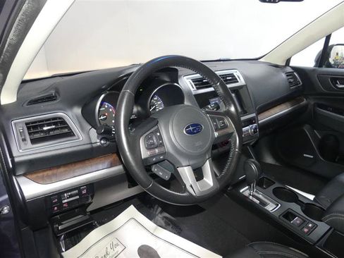 Used 2016 Subaru Outback 2.5i Limited AWD/4WD image 23