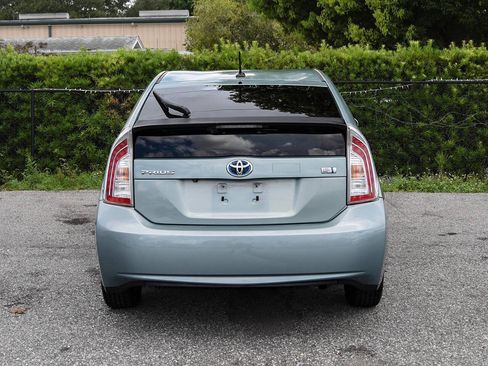 Used 2013 Toyota Prius Three FWD image 8