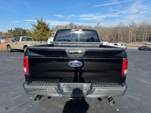 Used 2017 Ford F150 XLT w/ Equipment Group 302A Luxury image 4