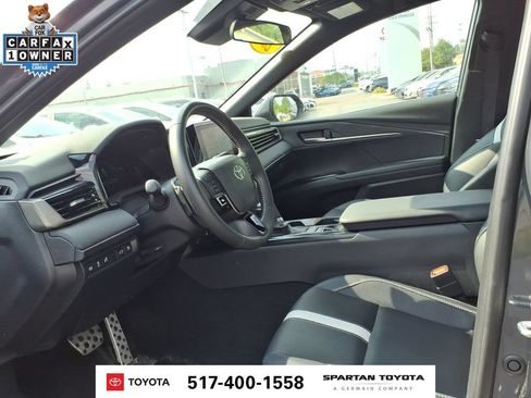Used 2026 Toyota Camry SE FWD image 13