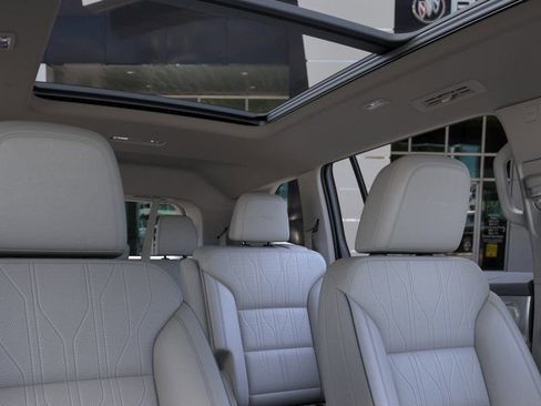 New 2026 Buick Enclave Avenir FWD image 24