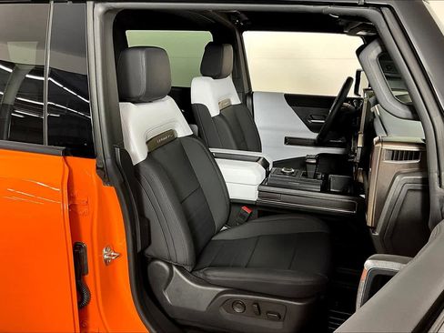 Used 2024 GMC Hummer EV 2X image 8