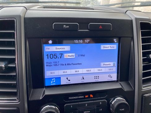 Used 2019 Ford F250 XLT w/ Snow Plow Prep Package image 12