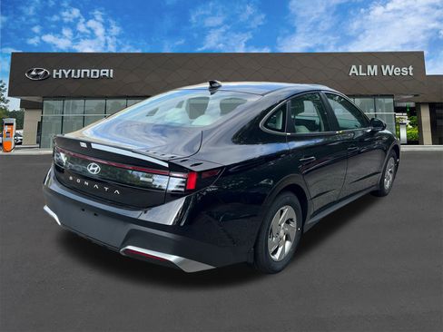 New 2026 Hyundai Sonata SE image 5