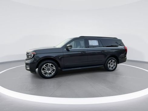 Certified 2025 Ford Expedition Max Active image 4