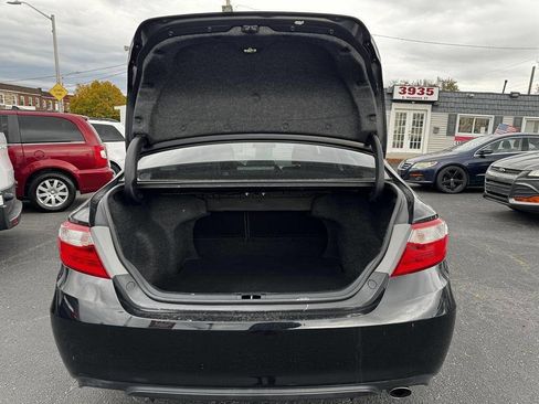 Used 2015 Toyota Camry SE image 6