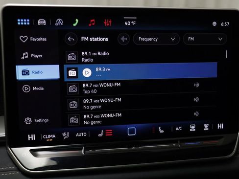 New 2026 Volkswagen Tiguan SE w/ Panoramic Sunroof Package image 9