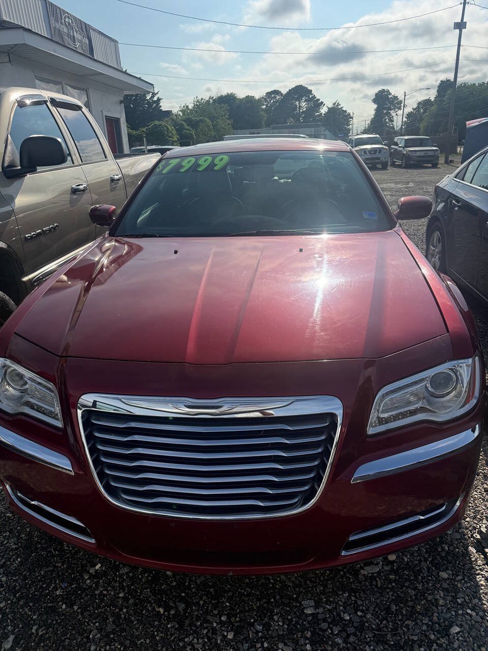 Used 2014 Chrysler 300 RWD image 1