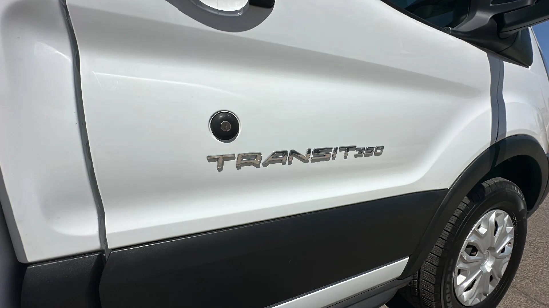 Used 2019 Ford Transit 350 138 w/ Interior Upgrade Package RWD image 7