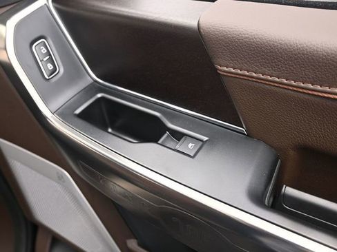 New 2026 Ford F250 Platinum image 15