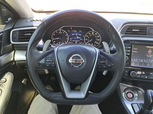 Used 2017 Nissan Maxima SR w/ Midnight Edition FWD image 17
