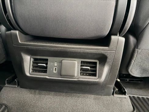 Used 2024 Chevrolet Silverado 1500 RST RWD image 33