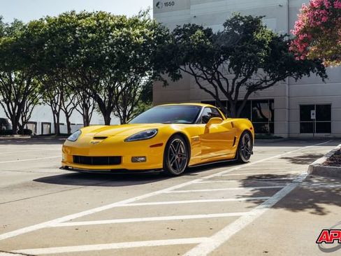 Used 2008 Chevrolet Corvette Z06 w/ Preferred Equipment Group RWD image 41