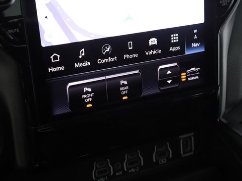 New 2026 RAM 1500 Laramie w/ Night Edition AWD/4WD image 15