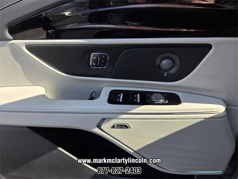 New 2026 Lincoln Nautilus Reserve w/ Jet Appearance Package image 23