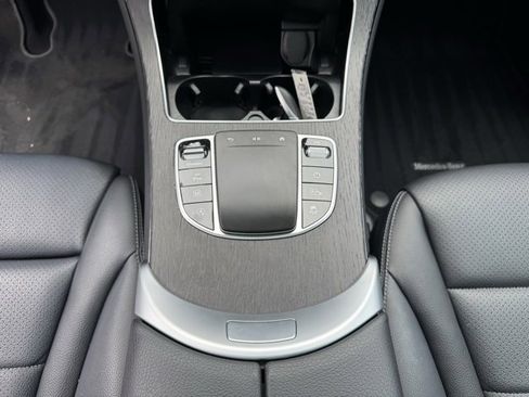 Certified 2022 Mercedes-Benz GLC 300 4MATIC image 16