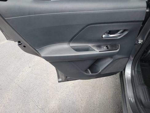 New 2026 Nissan Kicks SR AWD/4WD image 18