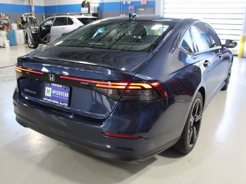 Used 2024 Honda Accord EX image 41