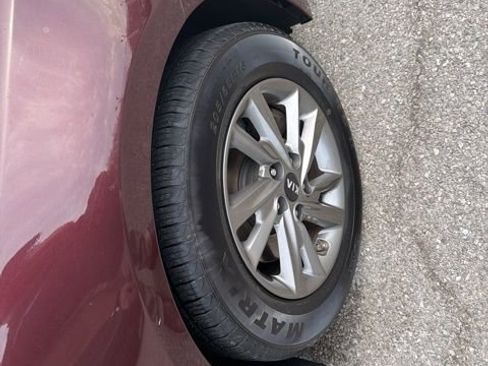 Used 2020 Kia Optima LX image 15