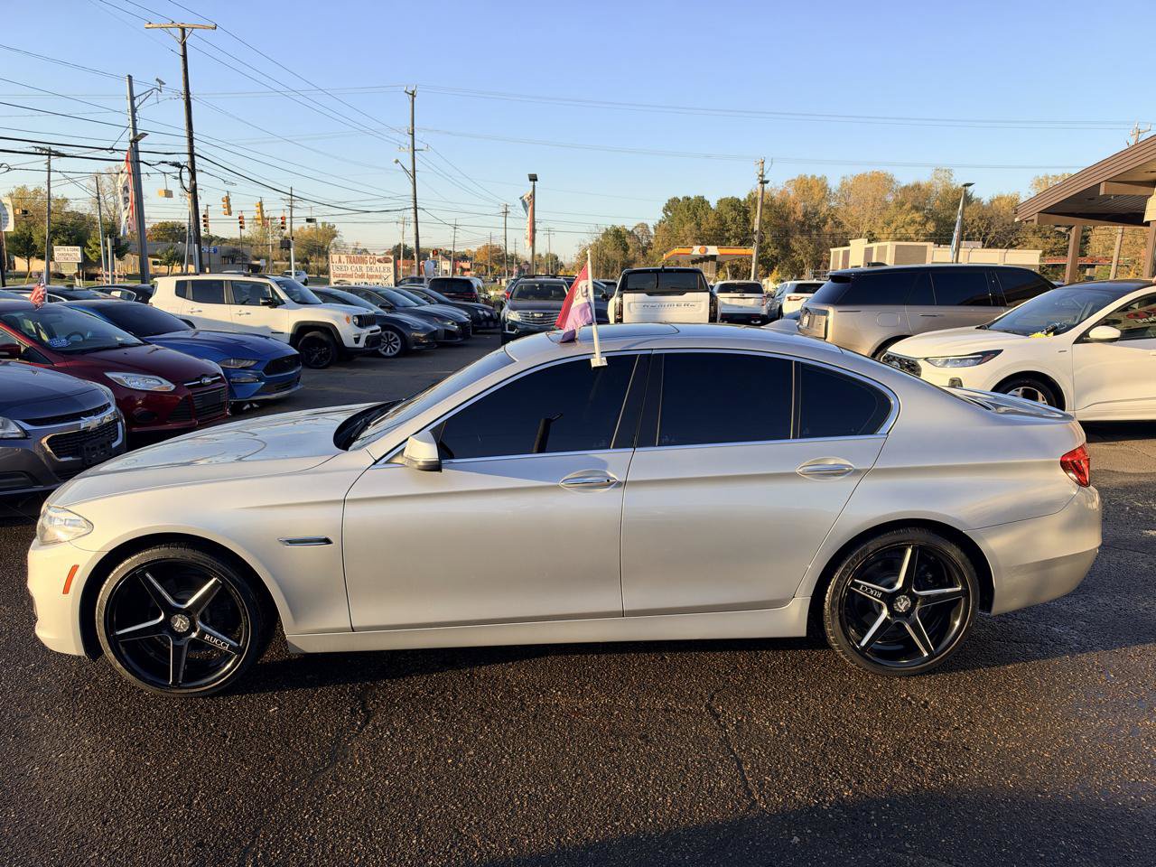 Used 2016 BMW 528i xDrive Sedan w/ Premium Package AWD/4WD image 6