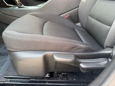 Used 2024 Chevrolet Malibu LS FWD image 17