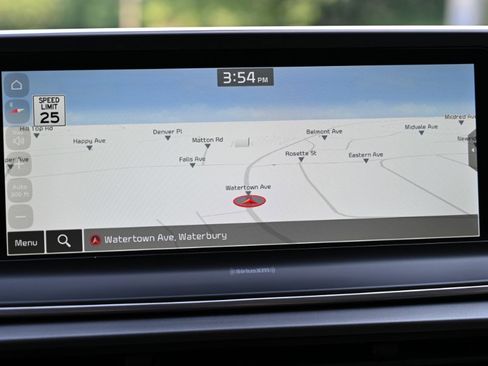 Used 2022 Kia Telluride LX image 4