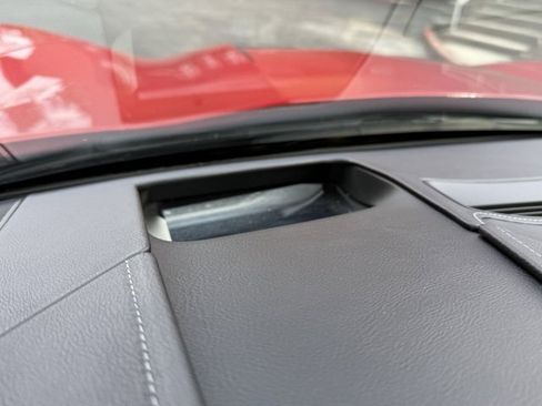 Used 2014 Chevrolet Corvette Z51 w/ 2LT Preferred Equipment Group image 23