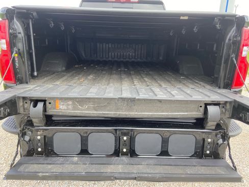 Used 2022 Chevrolet Silverado 2500 High Country AWD/4WD image 8