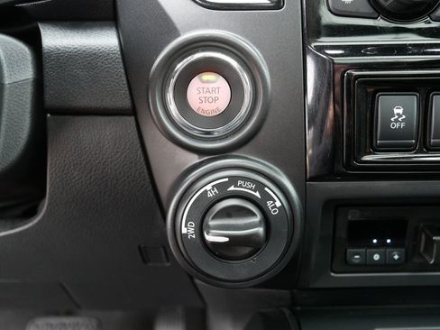 Certified 2024 Nissan Titan PRO-4X w/ Pro-4x Convenience Package AWD/4WD image 31