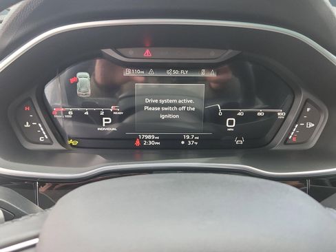 Certified 2024 Audi Q3 2.0T Premium Plus w/ Premium Plus Package AWD/4WD image 20