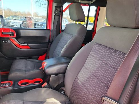 Used 2012 Jeep Wrangler Unlimited Sport image 16