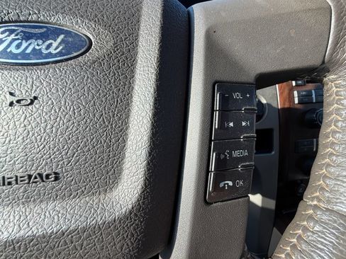 Used 2012 Ford F150 Lariat w/ Lariat Chrome Pkg AWD/4WD image 16