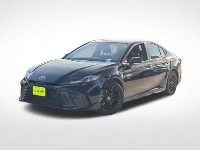 Used 2025 Toyota Camry SE