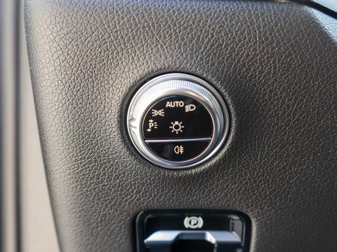Used 2023 Mercedes-Benz GLC 300 4MATIC image 19