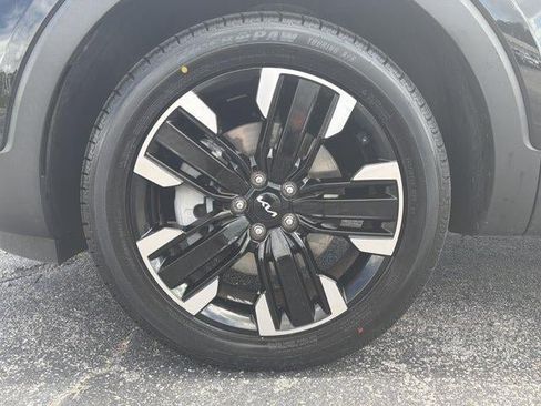 Used 2023 Kia Telluride SX FWD image 11