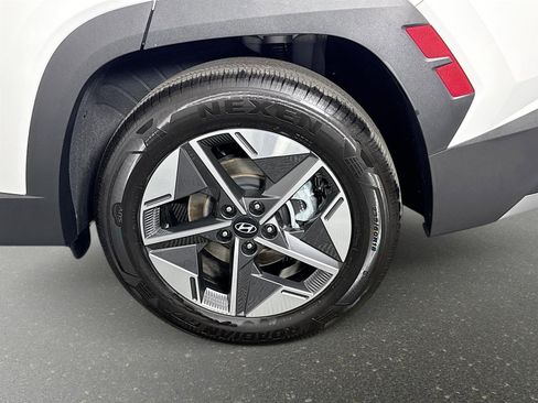 Certified 2025 Hyundai Tucson SEL image 30