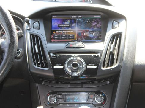 Used 2014 Ford Focus ST w/ Equipment Group 202A FWD image 27